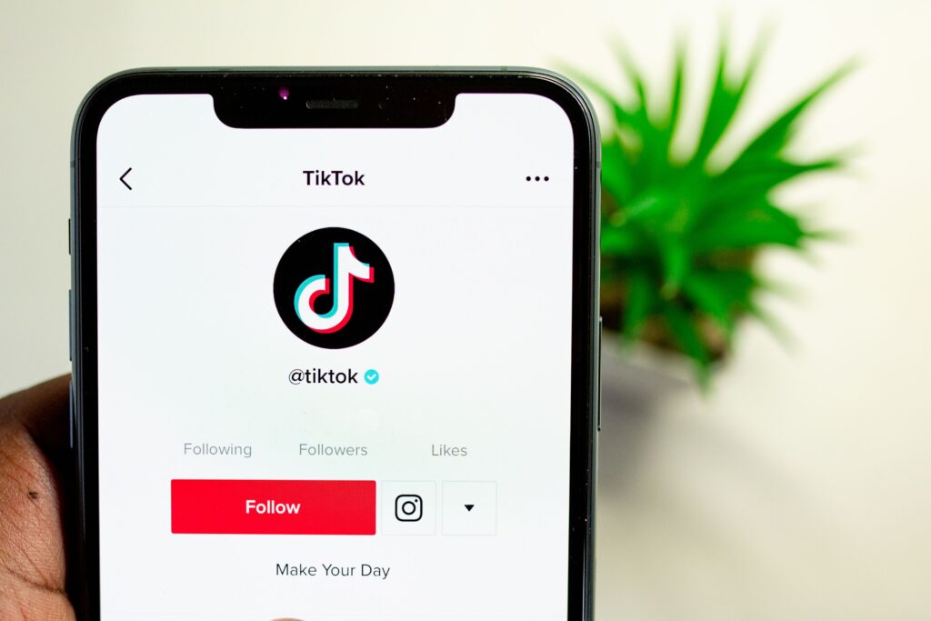 atualização do algoritmo do TikTok na América Latina